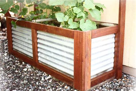 how to line a metal planter box|do it yourself planter boxes.